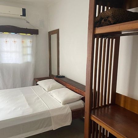 Coruja Maresias - Pousada Com Piscina, Ar Condicionado E Enxoval A 680M Da Praia Extérieur photo