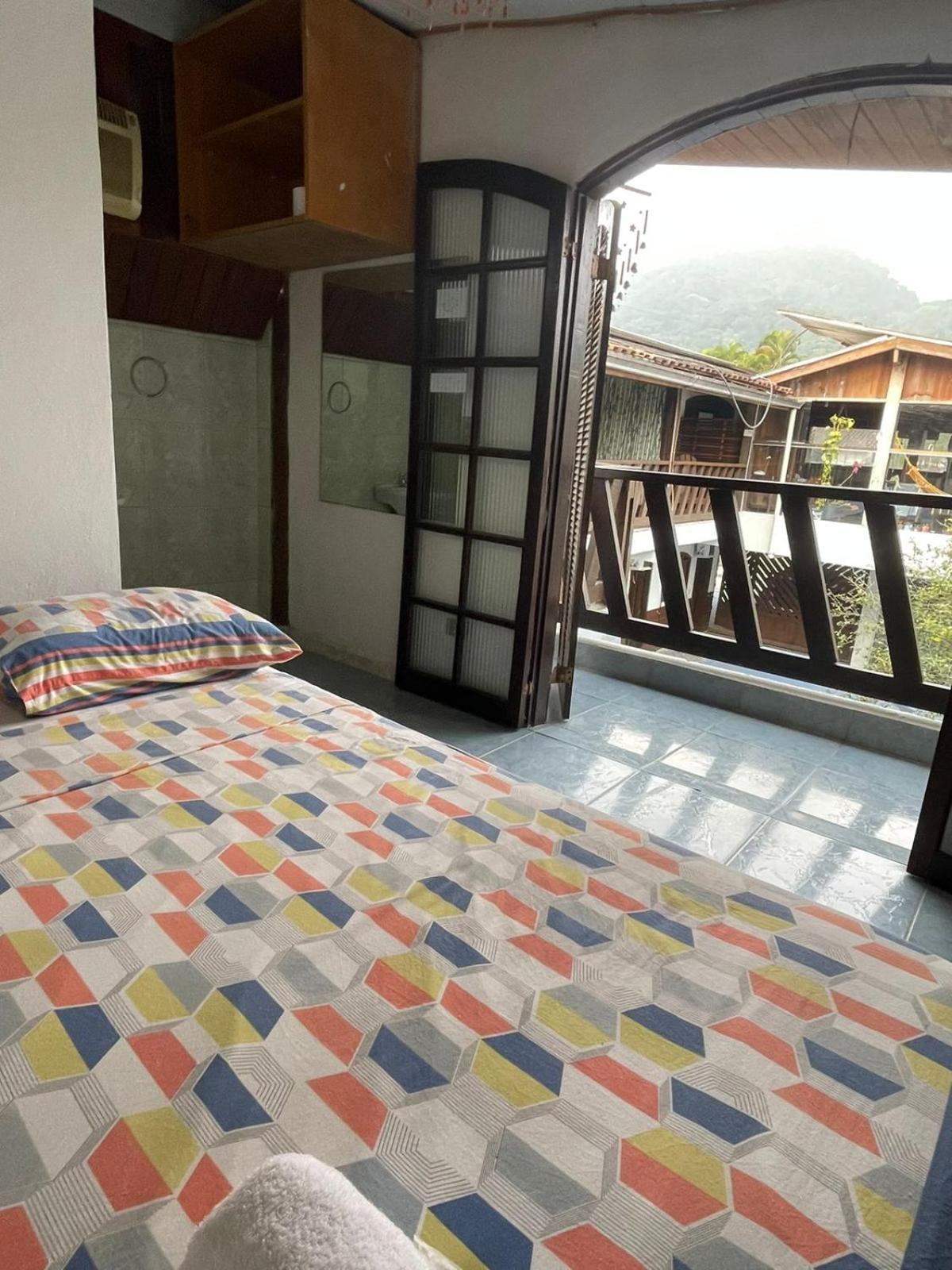 Coruja Maresias - Pousada Com Piscina, Ar Condicionado E Enxoval A 680M Da Praia Extérieur photo